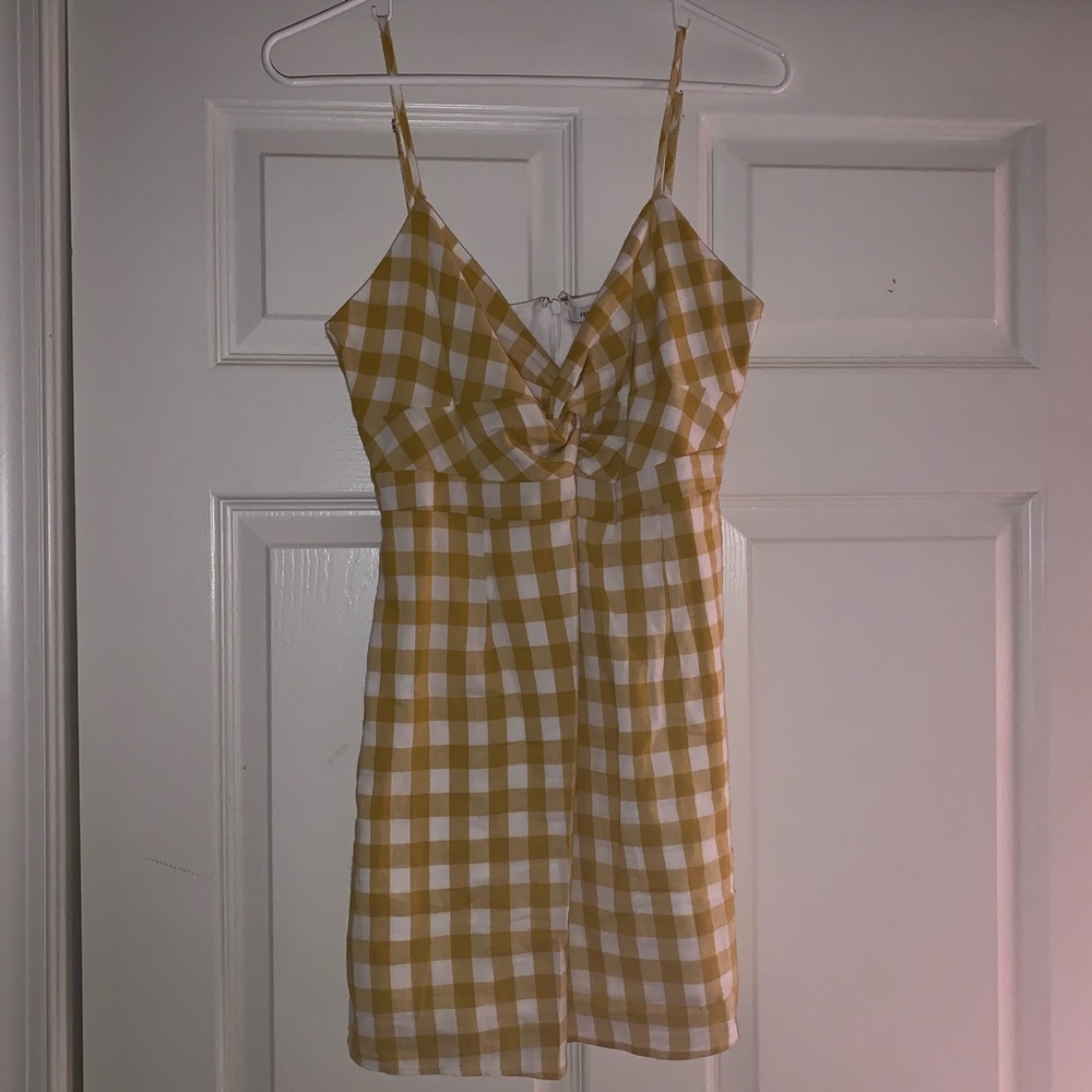 yellow gingham dress